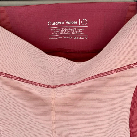 Outdoor Voices Tech Sweat 3/4 Two-Tone Leggings Pink/Light Pink Size Small - Picture 4 of 4